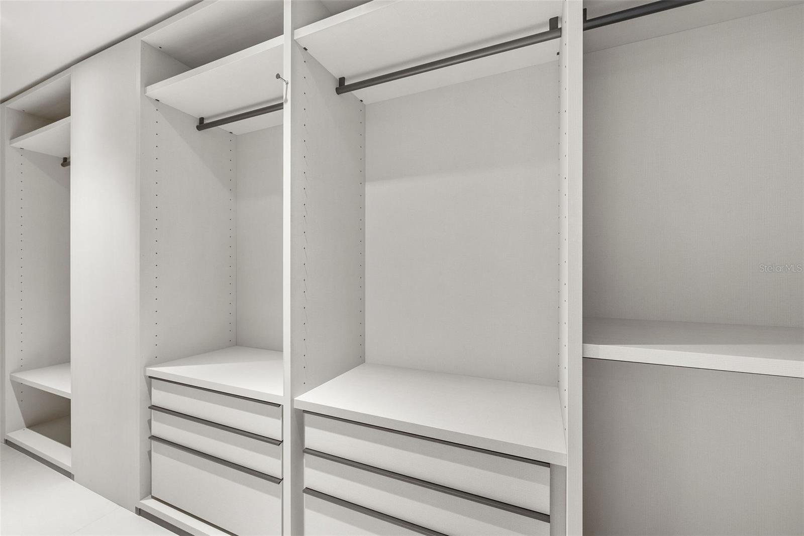 OCEAN DRIVE BAHIA BEACH - Residential