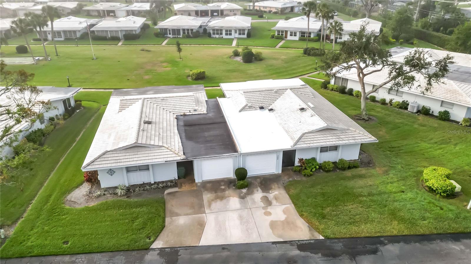 SOUTH GATE VILLAGE GREEN 08 - Residential