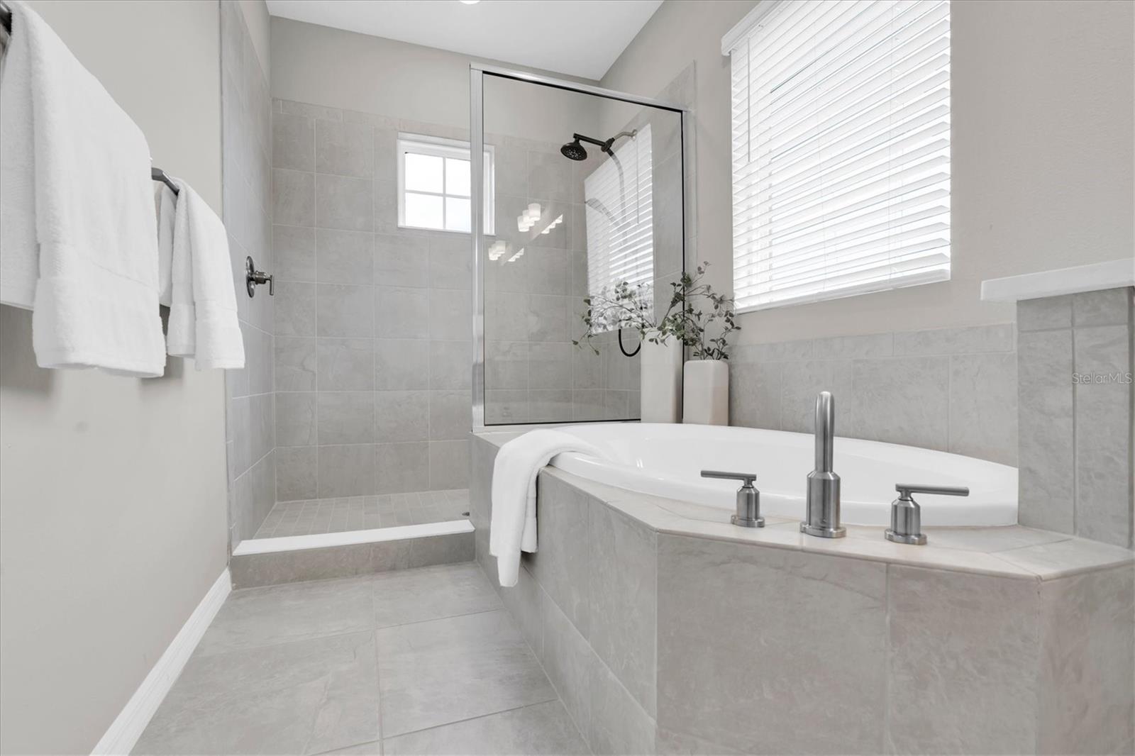 STARKEY RANCH PH 2 PCLS 8 & 9 - Residential