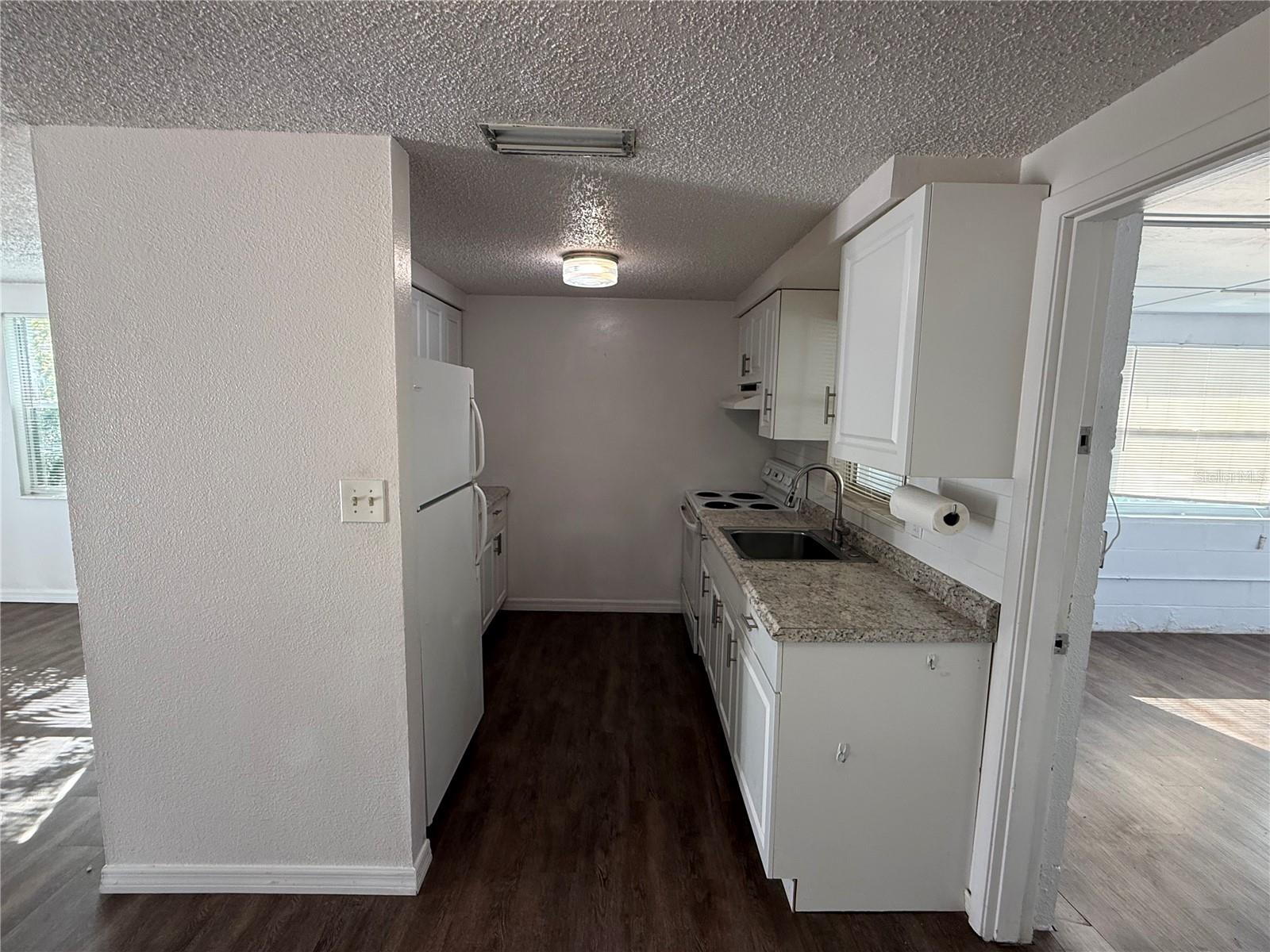 SUN HAVEN - Residential Lease