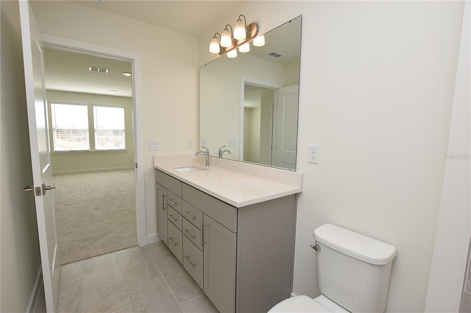 GRASSLAND WEST - Residential Lease