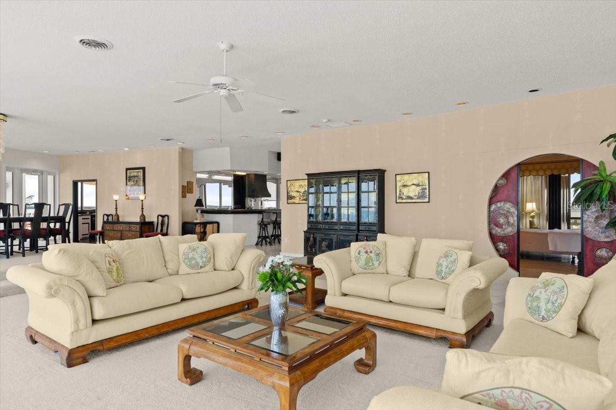 SHOREHAM BEACH - Residential