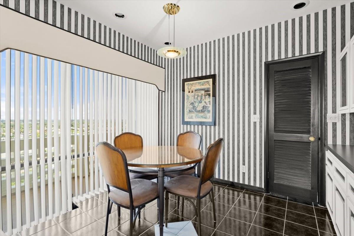 SHOREHAM BEACH - Residential
