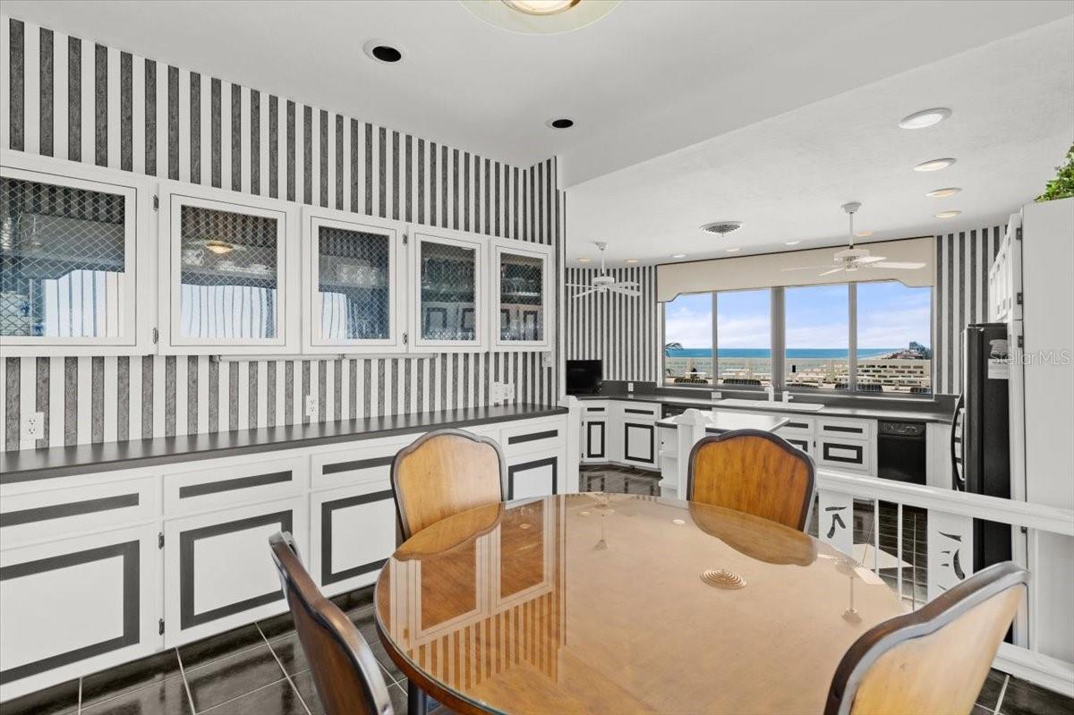 SHOREHAM BEACH - Residential