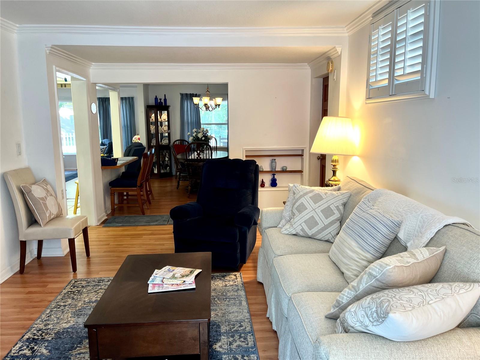 MEADOW LAWN 5TH ADD - Residential