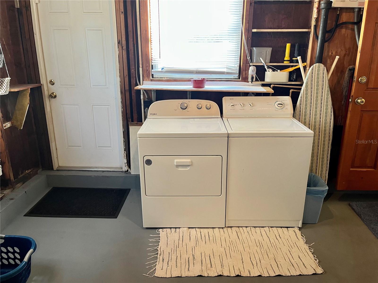 MEADOW LAWN 5TH ADD - Residential