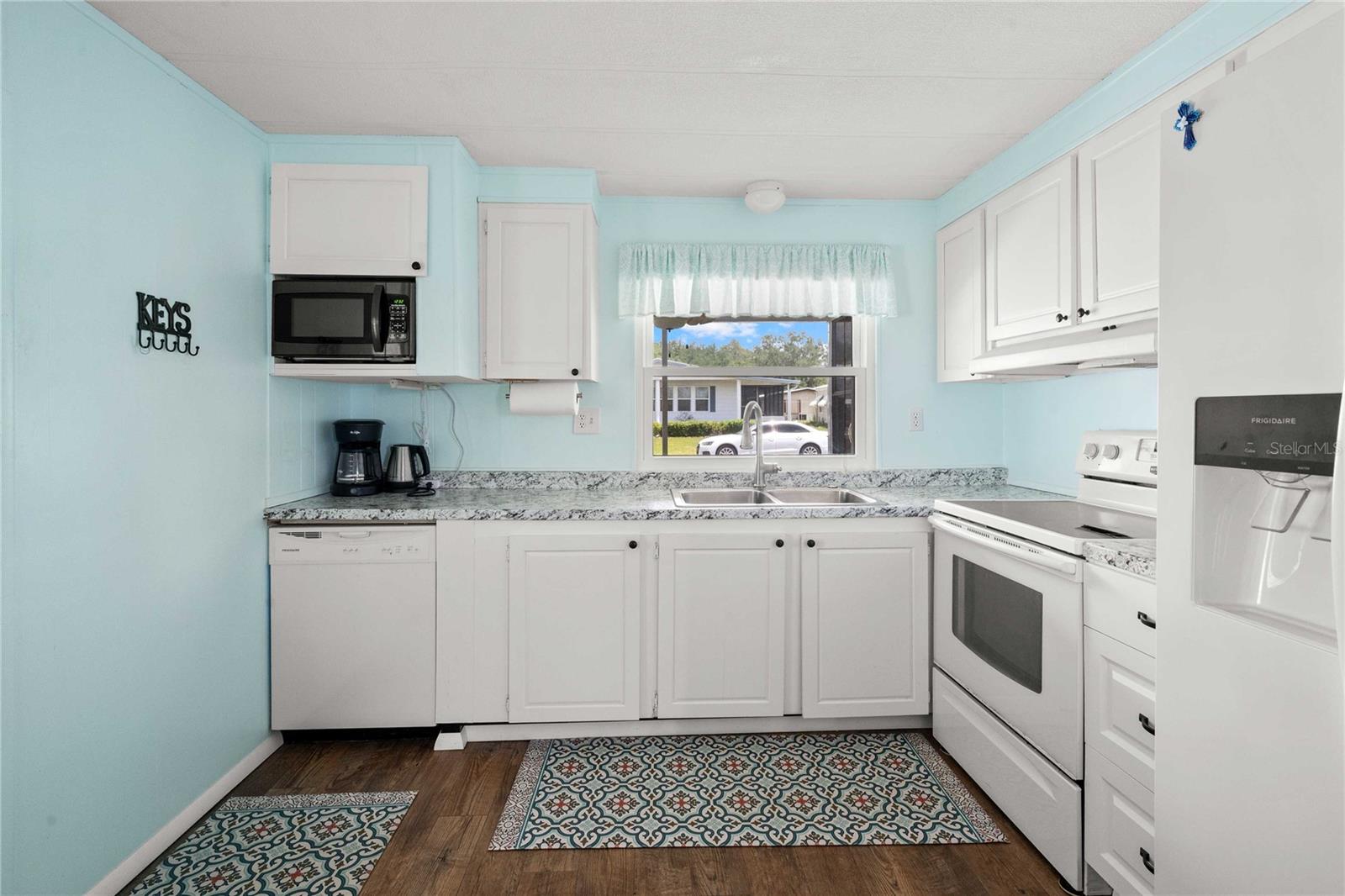 LAKE BETMAR ESTATES - Residential