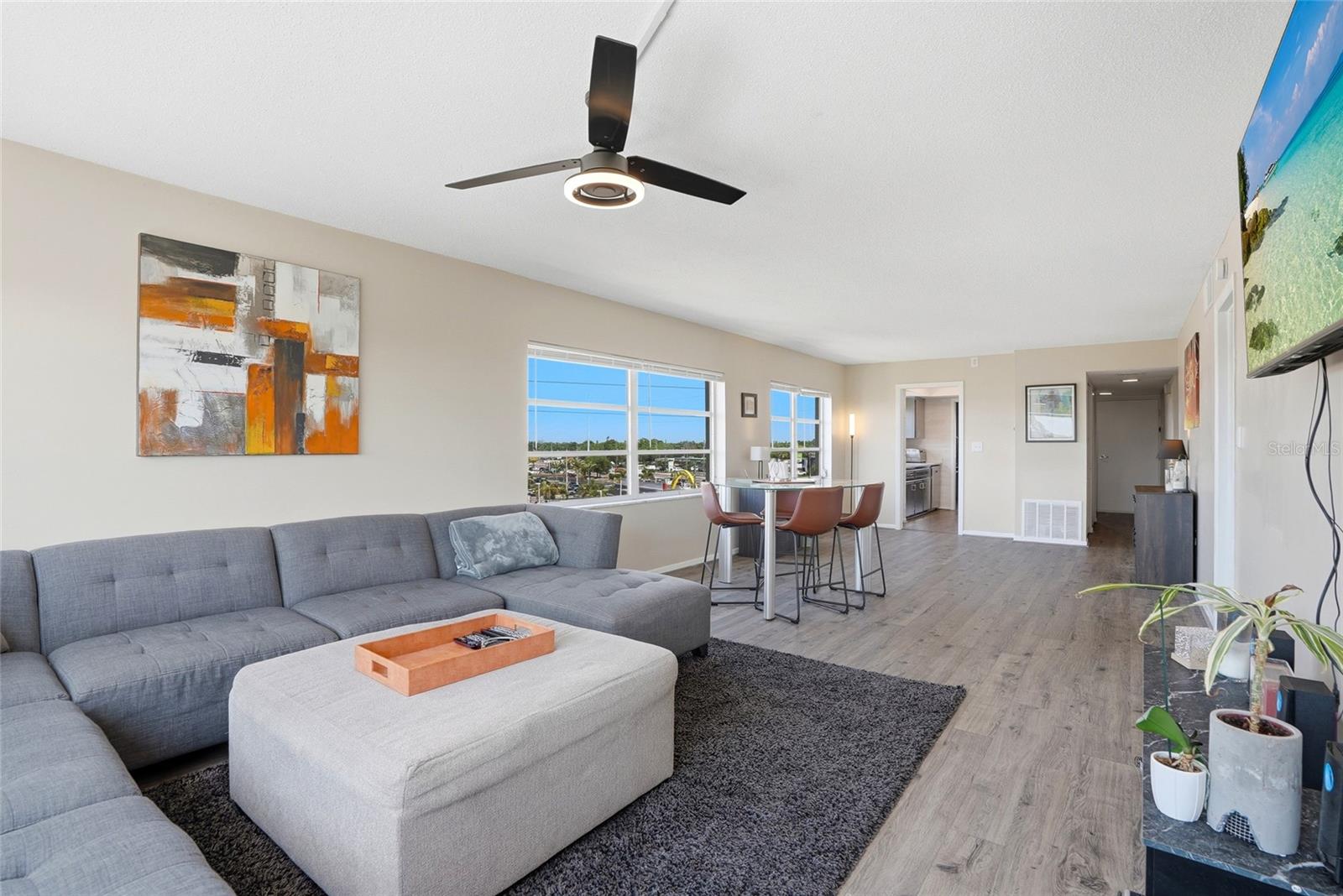 SEMINOLE-ON-THE-GREEN CAVALIER BLDG - Residential