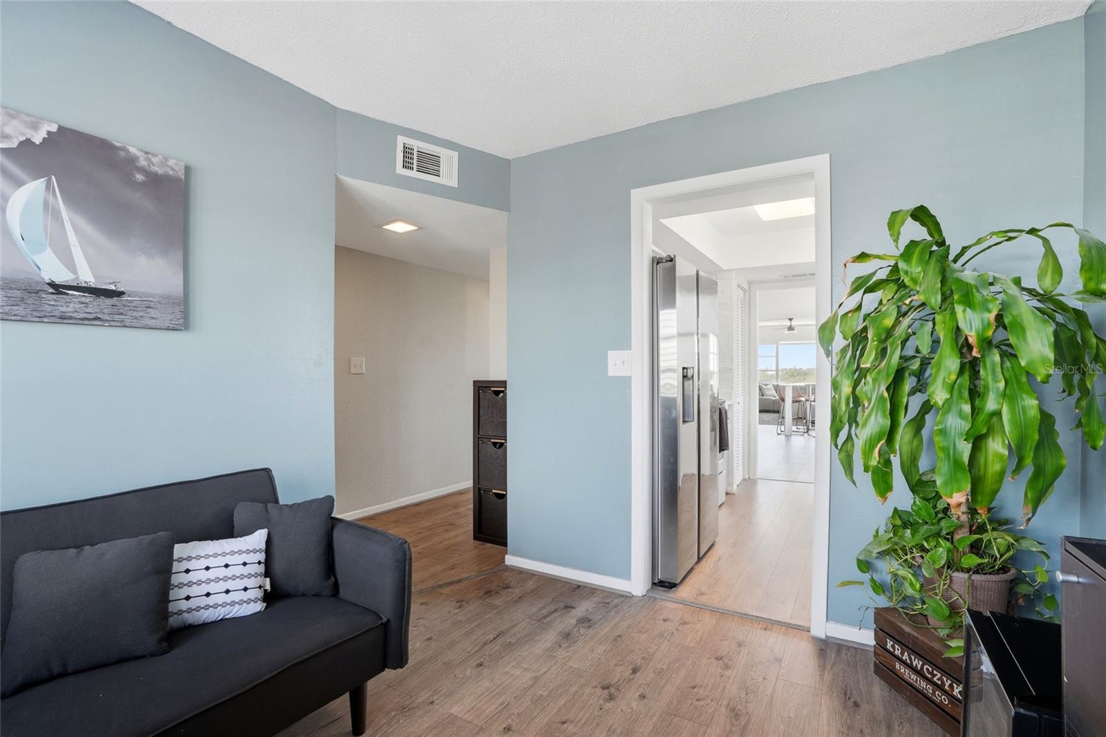 SEMINOLE-ON-THE-GREEN CAVALIER BLDG - Residential