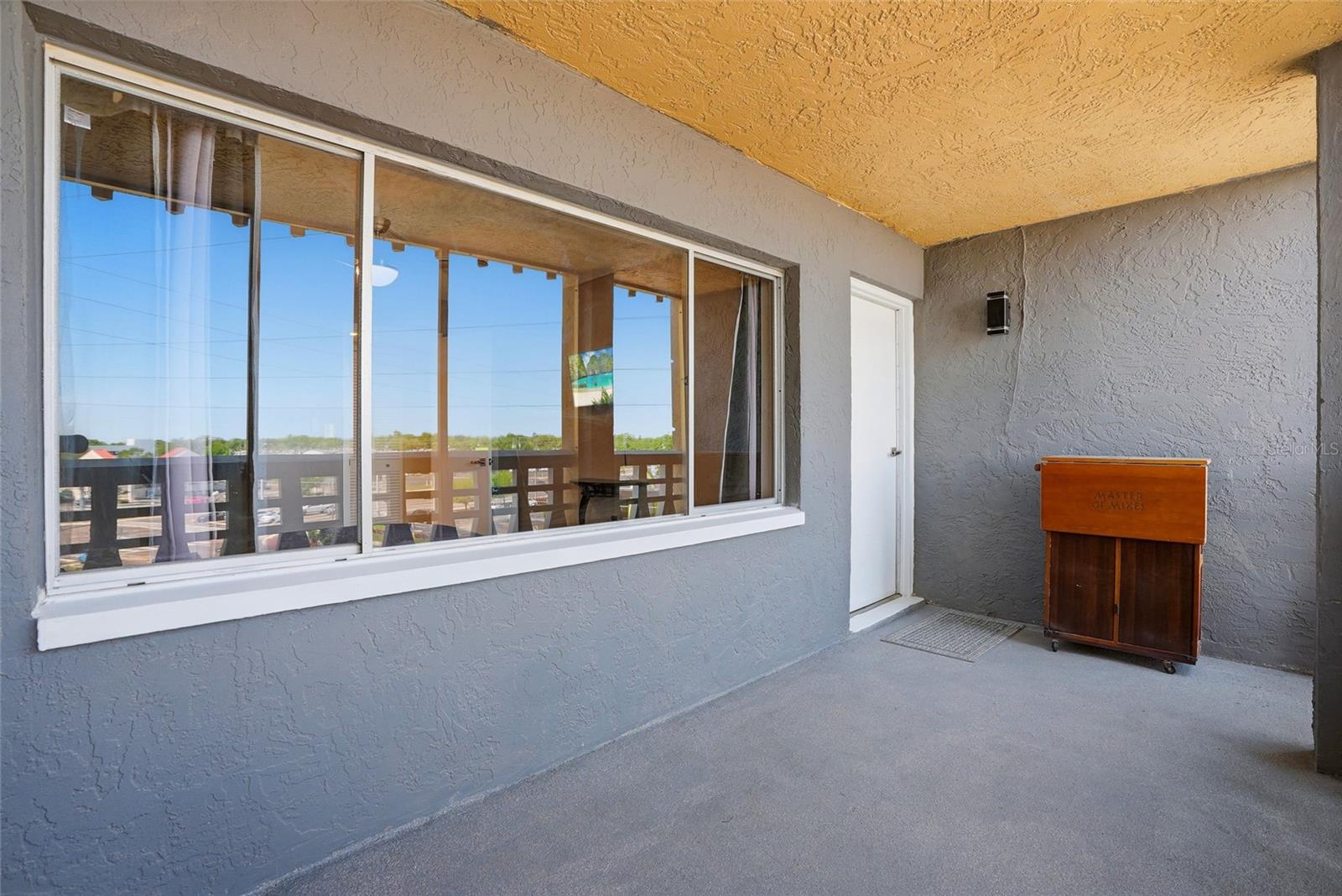 SEMINOLE-ON-THE-GREEN CAVALIER BLDG - Residential