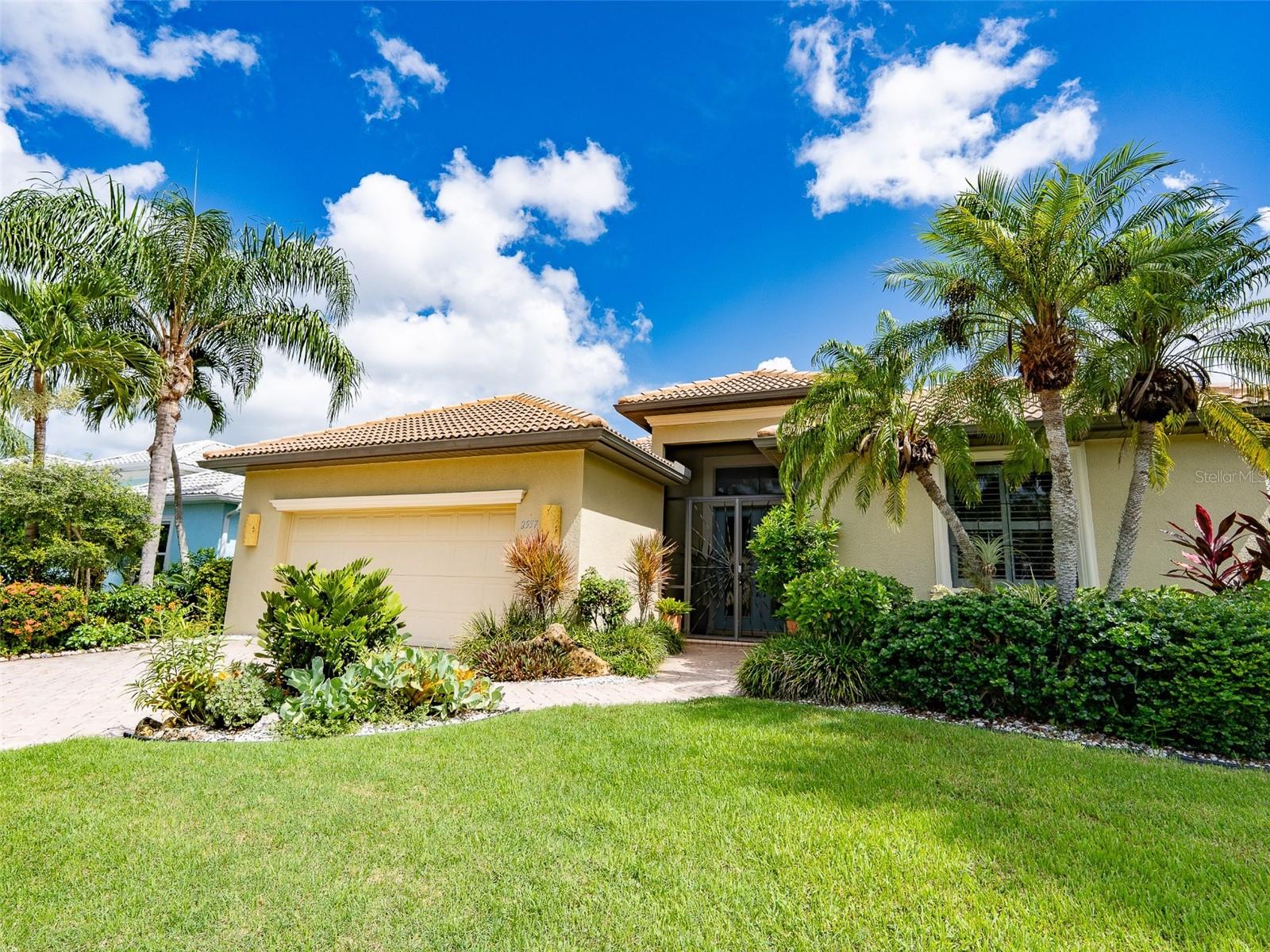 2557 MARBLEHEAD DRIVE