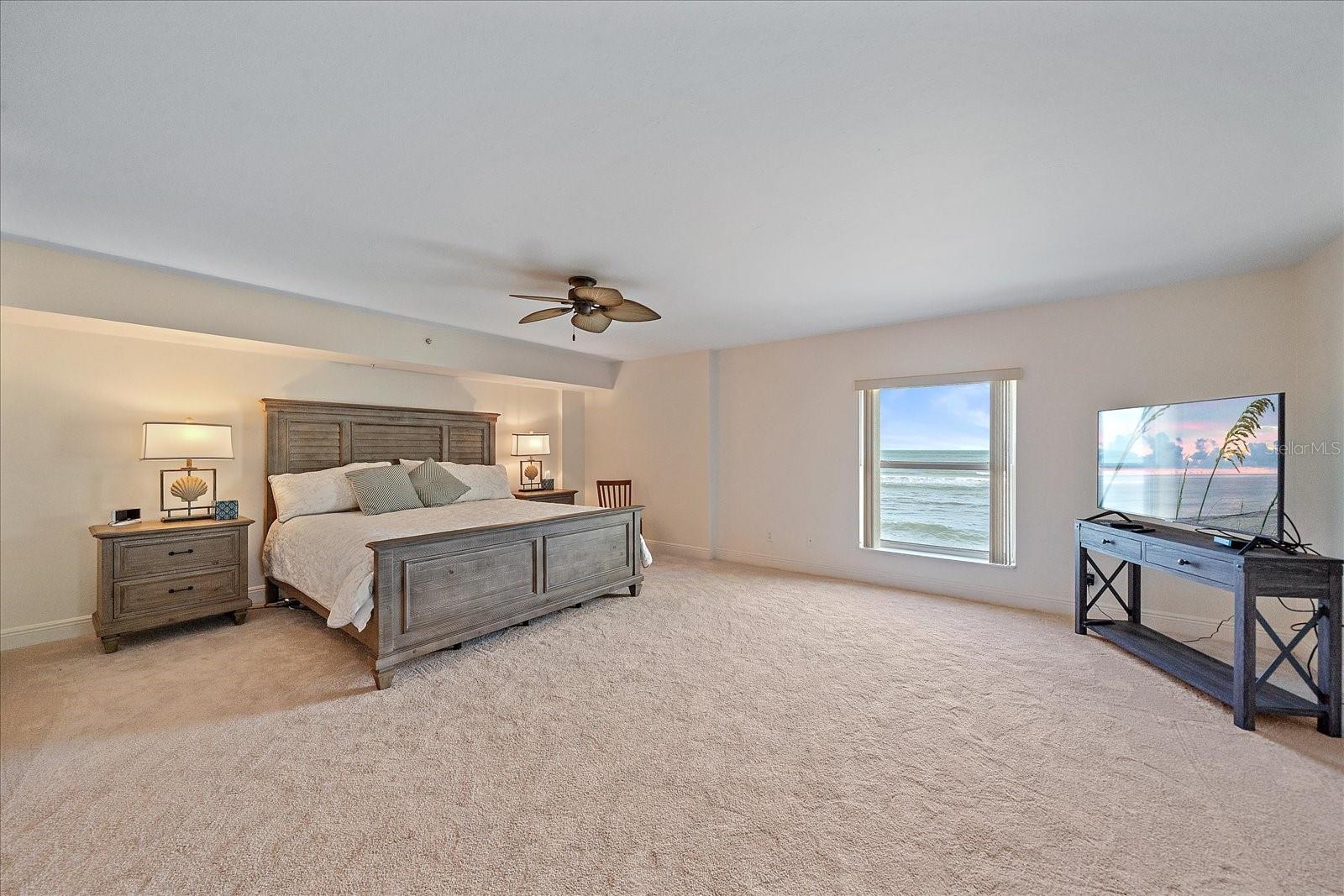 BOULDER POINTE CONDO - Residential