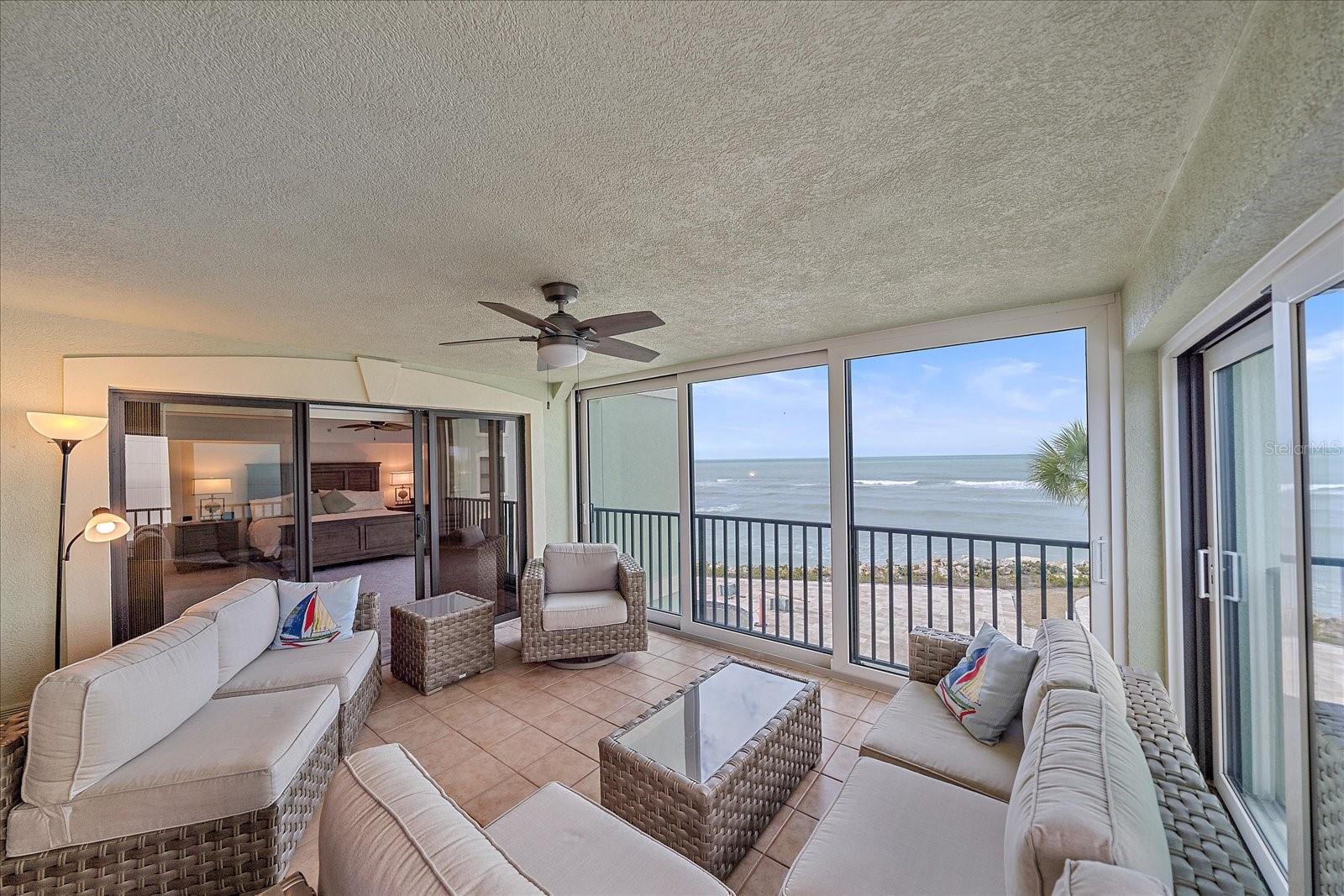 BOULDER POINTE CONDO - Residential