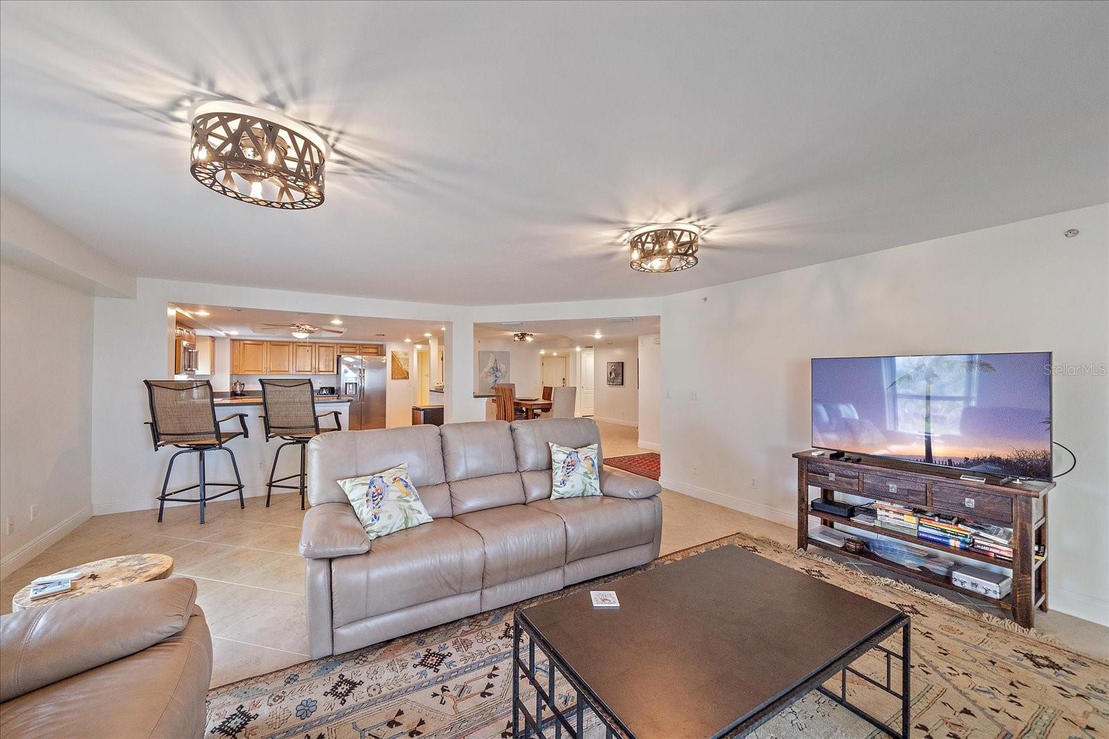 BOULDER POINTE CONDO - Residential