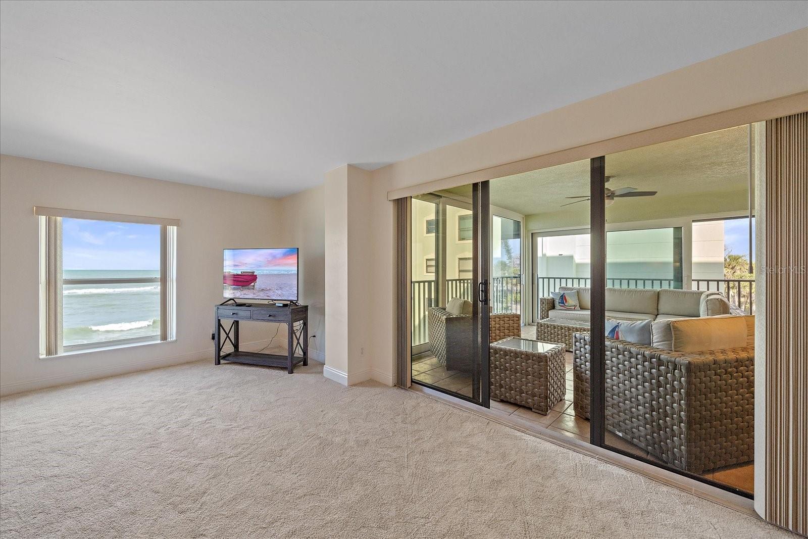 BOULDER POINTE CONDO - Residential