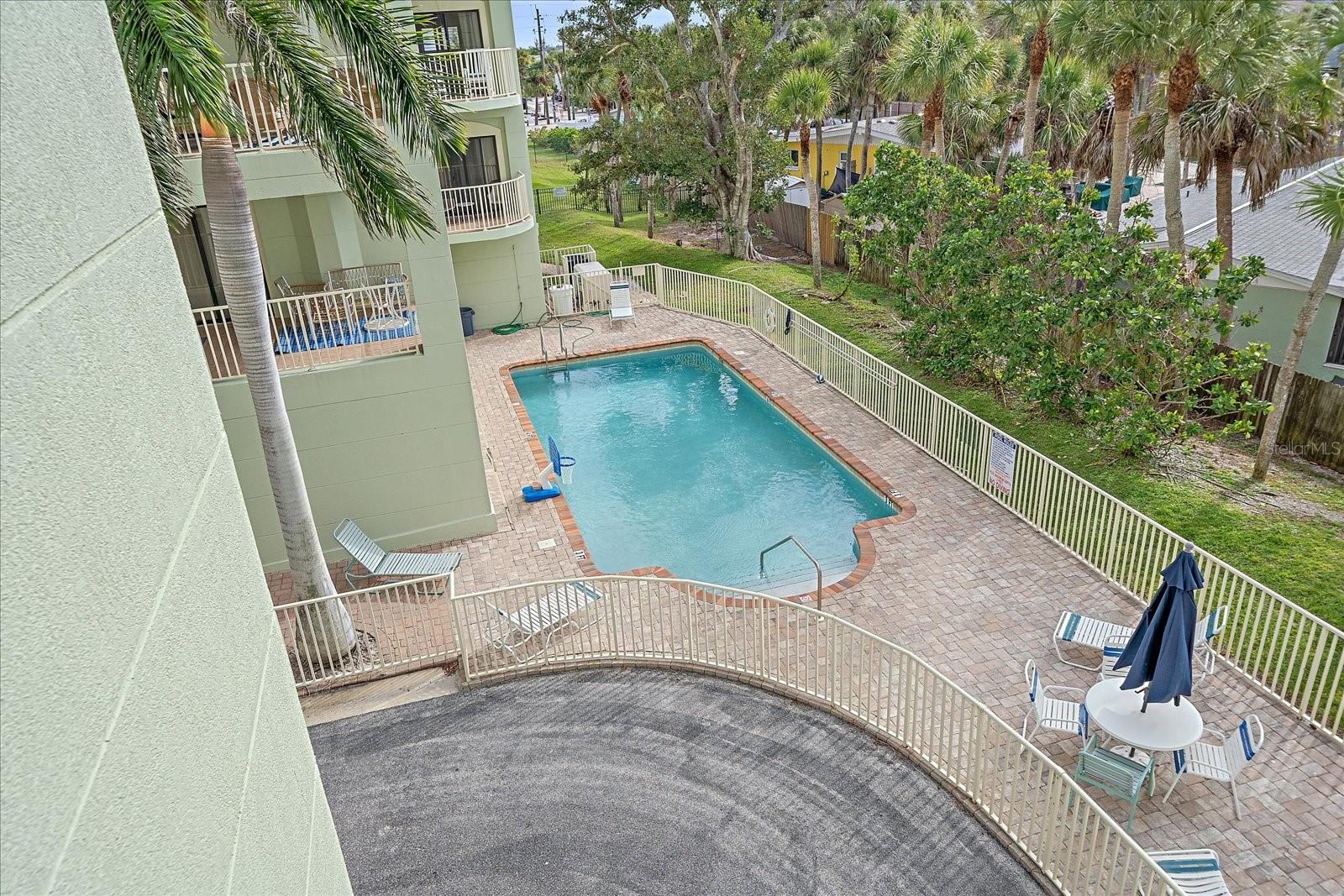 BOULDER POINTE CONDO - Residential