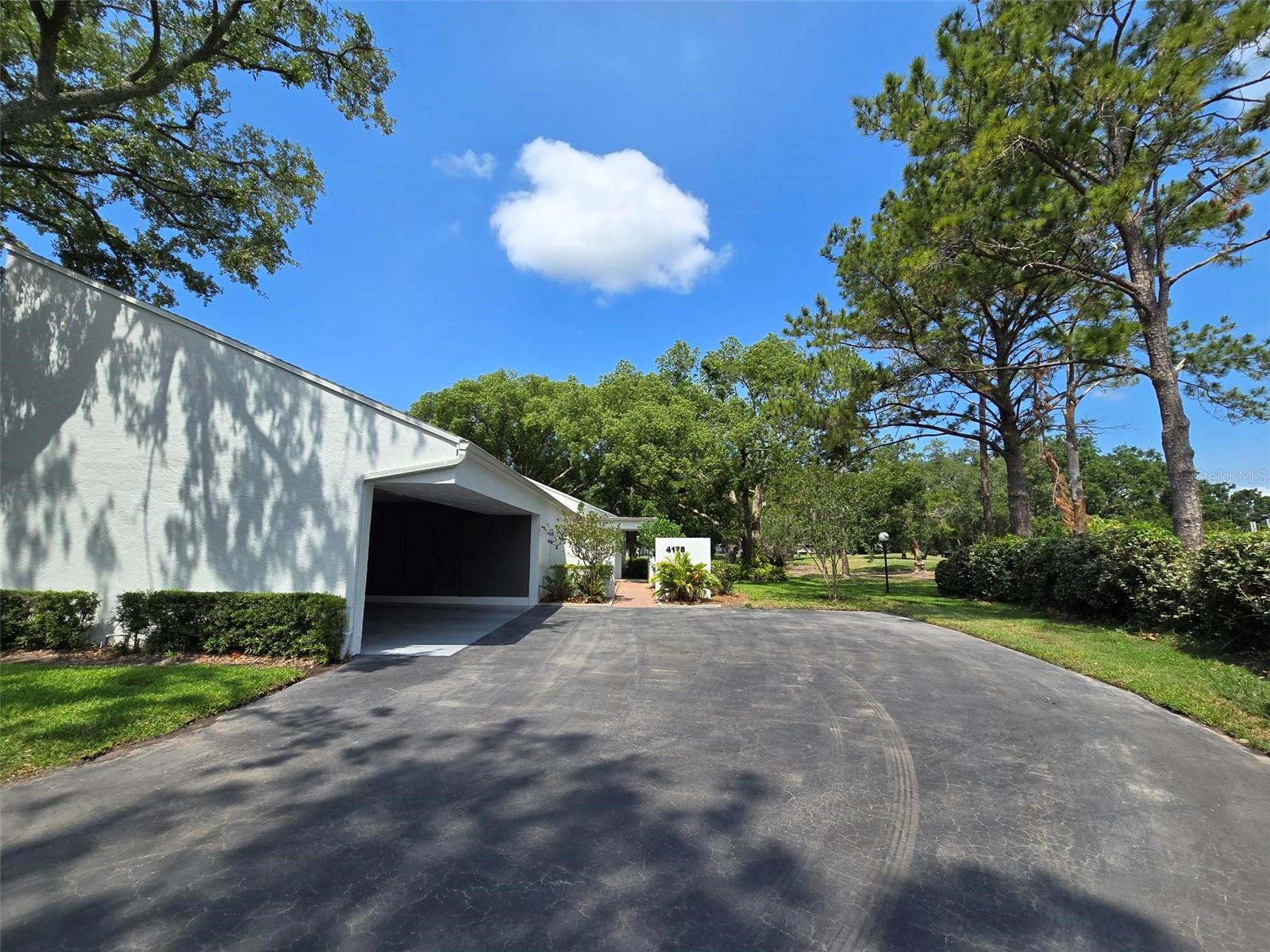 4175 NORTHMEADOW CIRCLE 4175