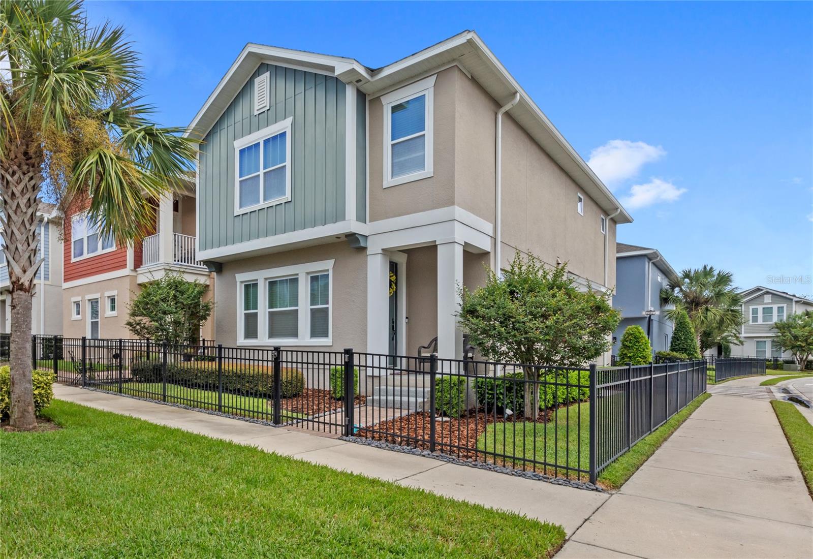 Come and explore this beautifully upgraded corner-lot home in the gated community of Reagan Pointe!
Built in 2018 by David Weekley Homes, this charming bungalow-style property offers 3 bedrooms, 2.5
bathrooms, 1,675 square feet, and a rear-entry 2-car garage. The fenced front garden area provides a
welcoming space to relax outdoors, while inside, you’ll find thoughtful upgrades throughout.
The first floor boasts low-maintenance tile flooring, a spacious living area, and a gourmet kitchen
featuring upgraded light gray cabinetry with crown molding, quartz countertops, a shimmering
backsplash, contemporary range hood, and a GE appliance package. The dining area is perfectly situated
for everyday meals or entertaining.
Upstairs, you’re greeted with a cozy loft leading you into the oversized primary suite which includes a
decorative tray ceiling, walk-in closet, and a flexible sitting area ideal for a home office or reading nook.
The en-suite bathroom offers dual sinks, quartz counters, and shower. Two additional bedrooms share a
beautifully appointed full bathroom with a shower/tub combo and an elevated design that complements
the kitchen. The laundry room, complete with extra cabinetry, is conveniently located upstairs near the
bedrooms.
As an end-unit home, this property enjoys an abundance of natural light from extra windows.
Community amenities include a pool and playground, and you’ll love being just 5 minutes to Publix, 7
minutes to Sanford International Airport, 15 minutes to historic Downtown Sanford and a short ride
away to I-4 for easy commuting whether you’re looking to escape to the beach or the theme parks.