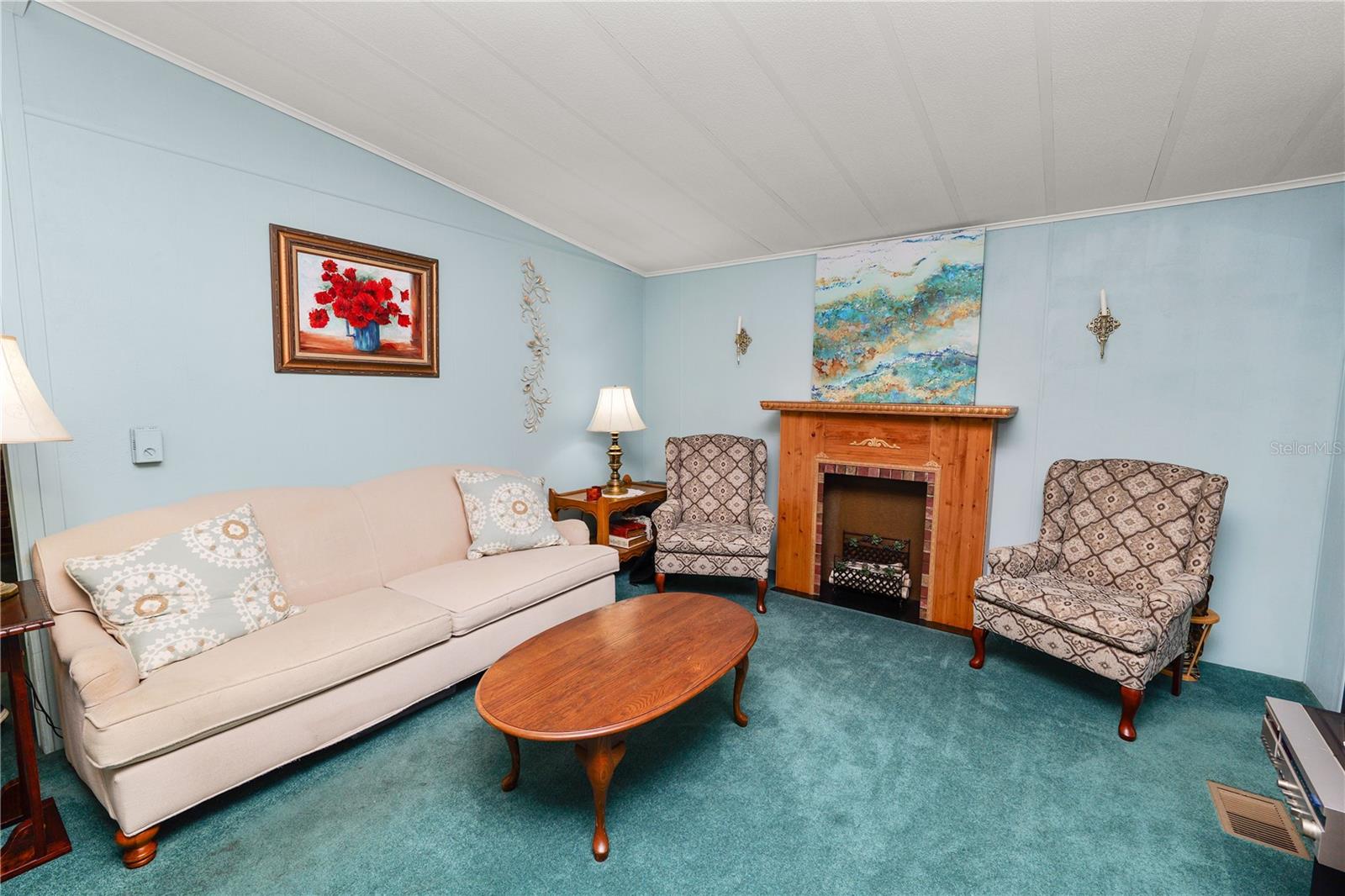 OAKWOOD ESTATES - Residential