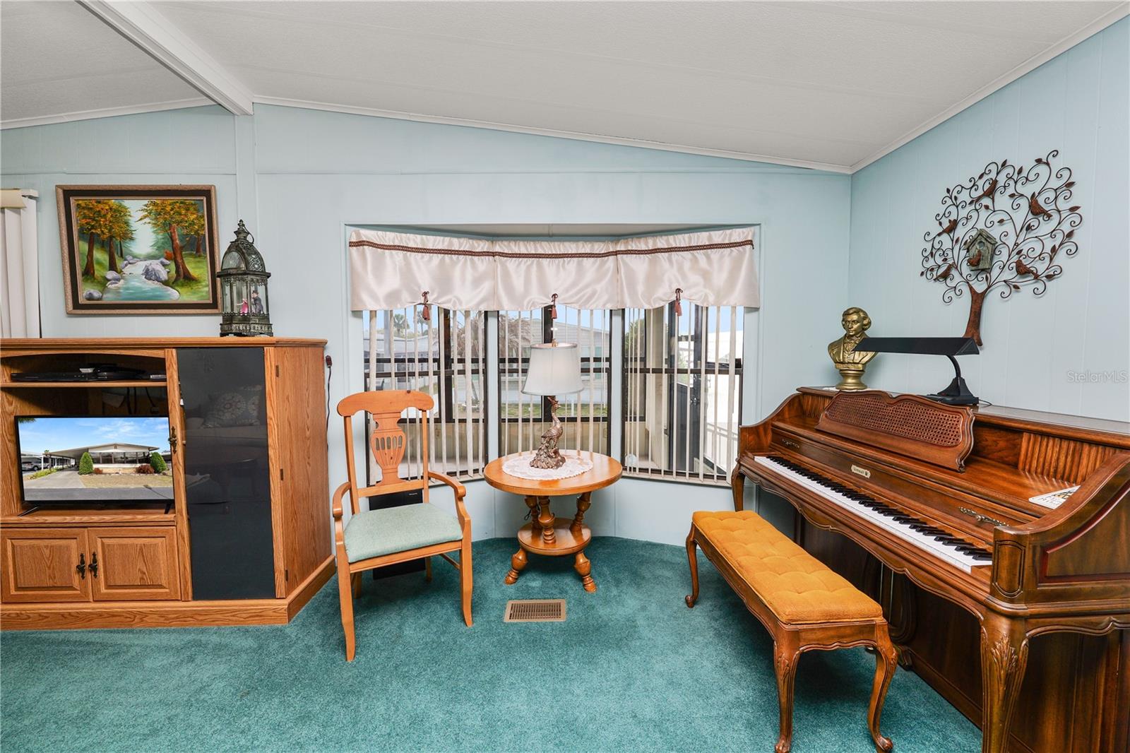 OAKWOOD ESTATES - Residential