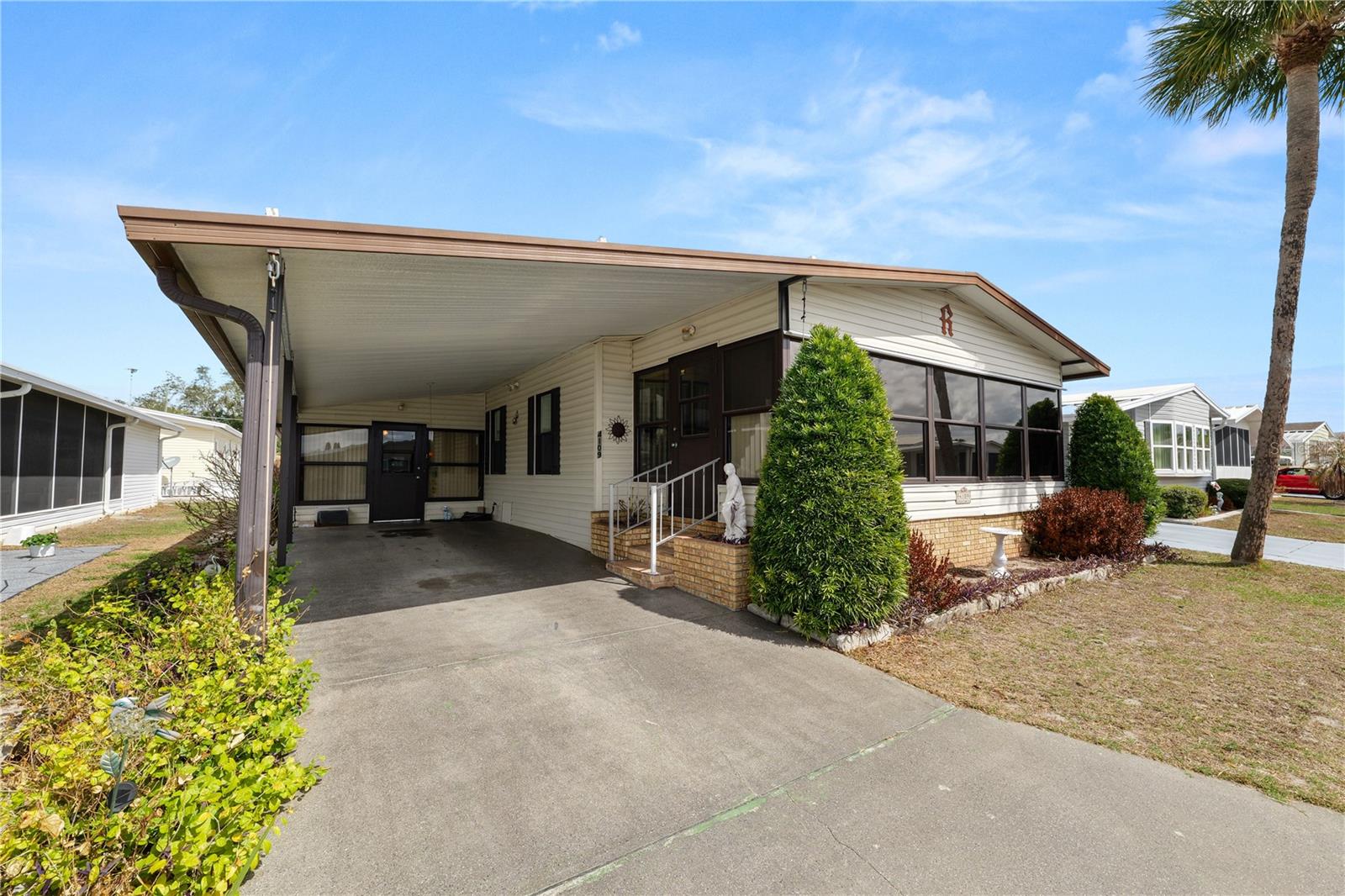 OAKWOOD ESTATES - Residential