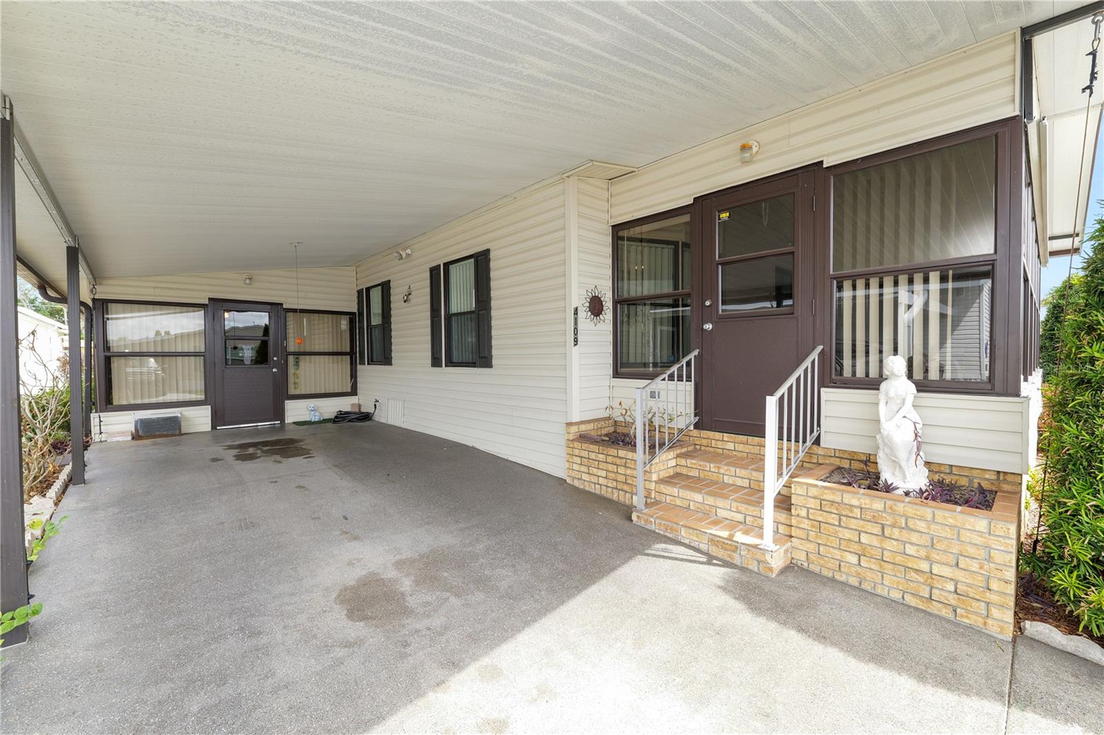 OAKWOOD ESTATES - Residential