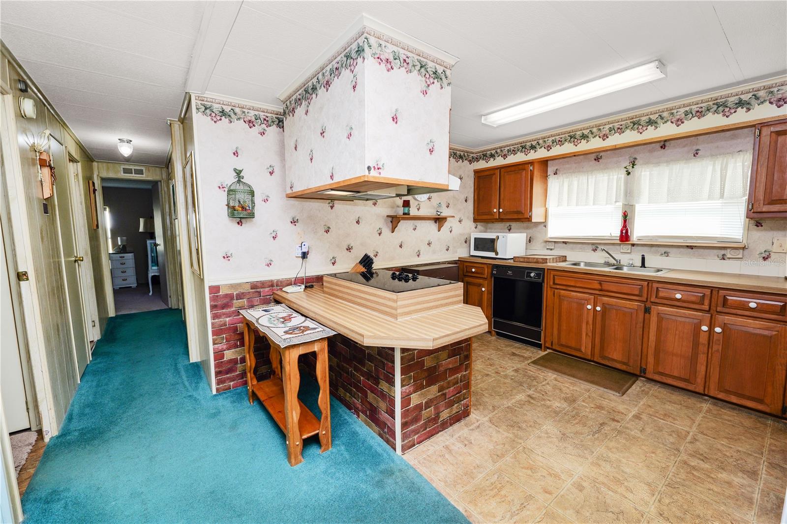 OAKWOOD ESTATES - Residential