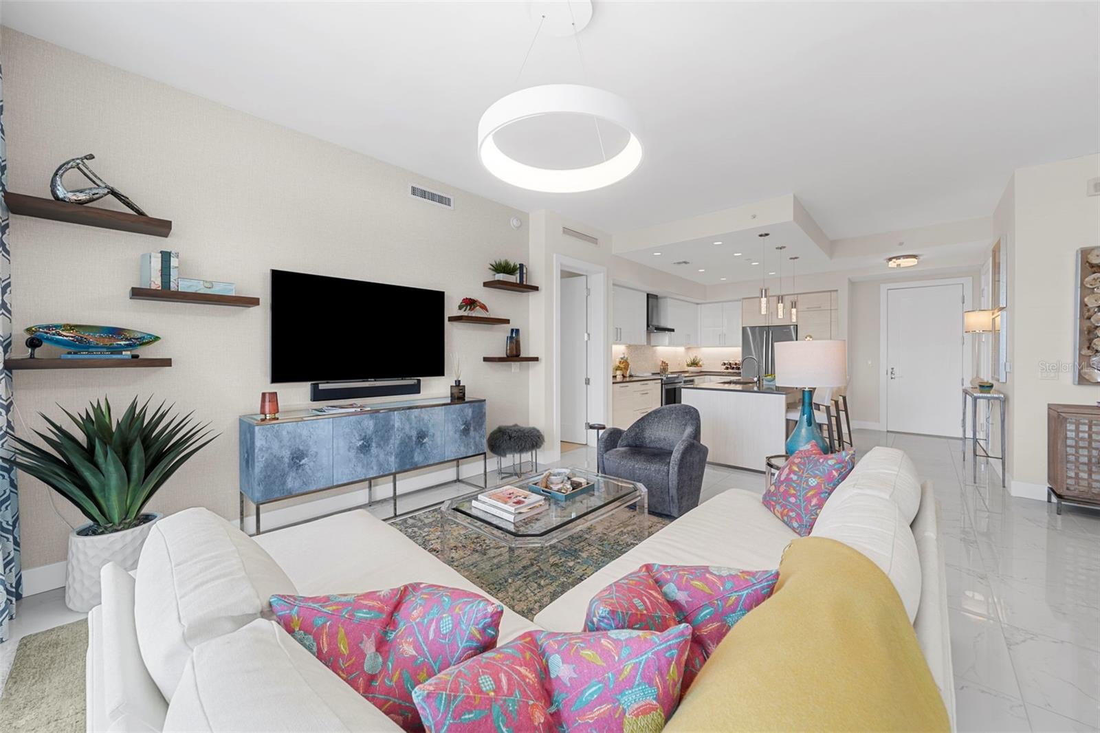 111 S PINEAPPLE AVENUE 613