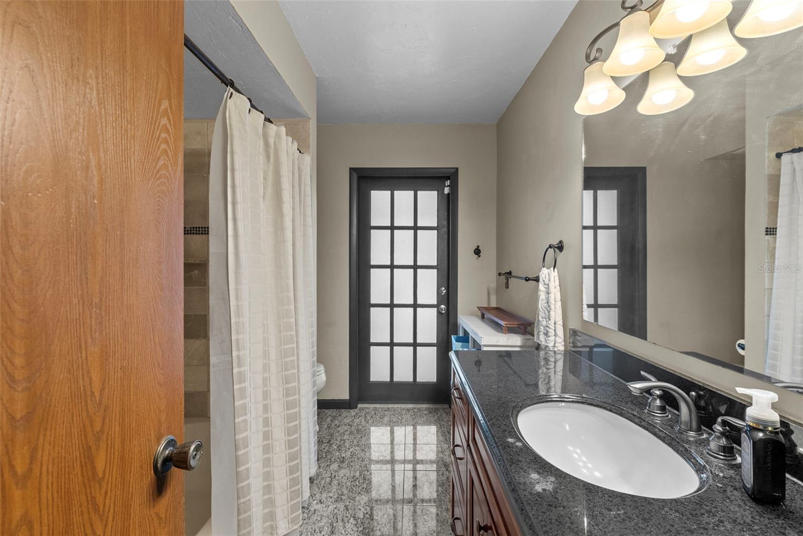 HARBOR WOODS VILLAGE 1ST ADD - Residential