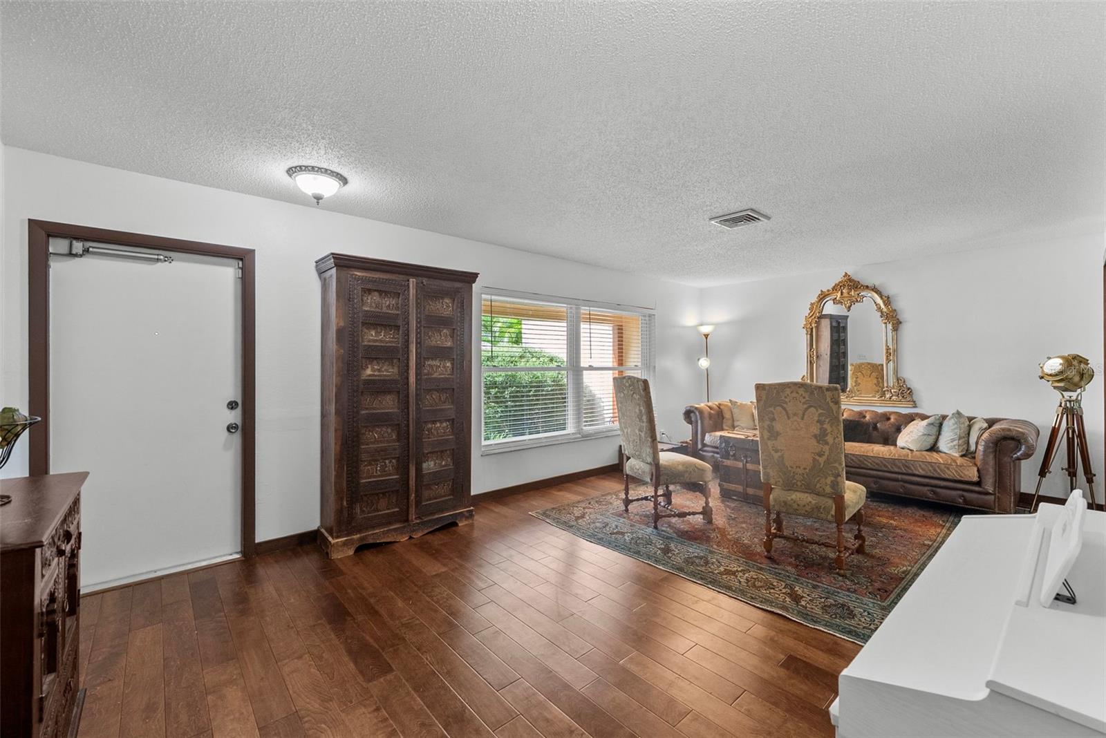 HARBOR WOODS VILLAGE 1ST ADD - Residential