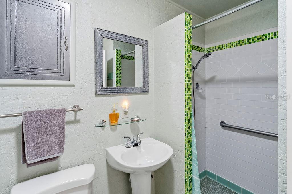 BELLE AYRE ESTATES - Residential