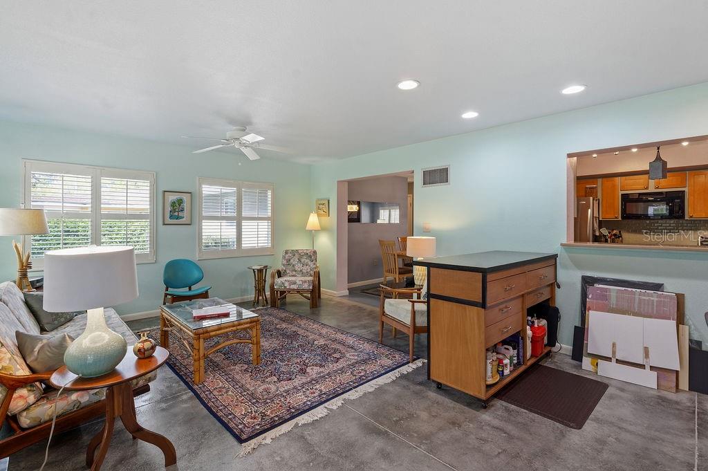 BELLE AYRE ESTATES - Residential