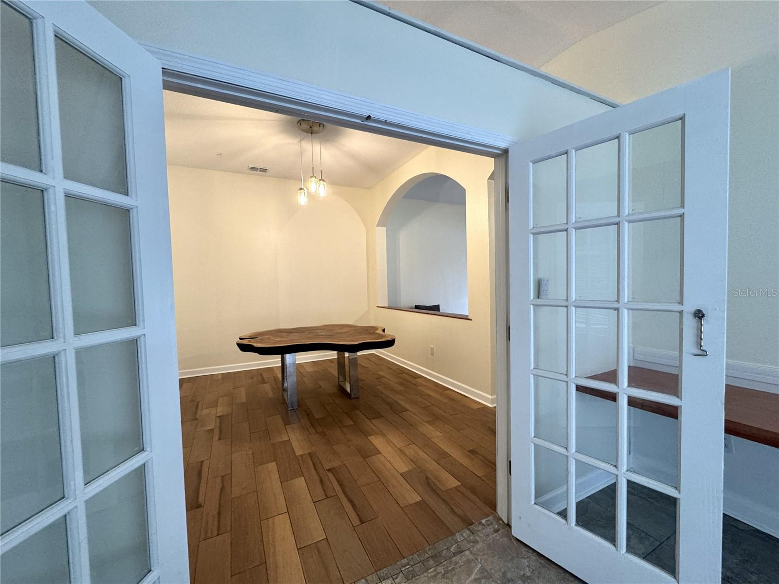 MEADOW POINTE PRCL 17 - Residential Lease