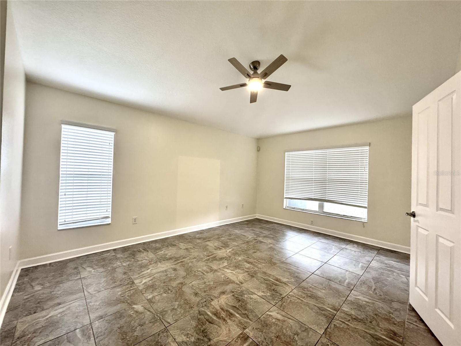 MEADOW POINTE PRCL 17 - Residential Lease