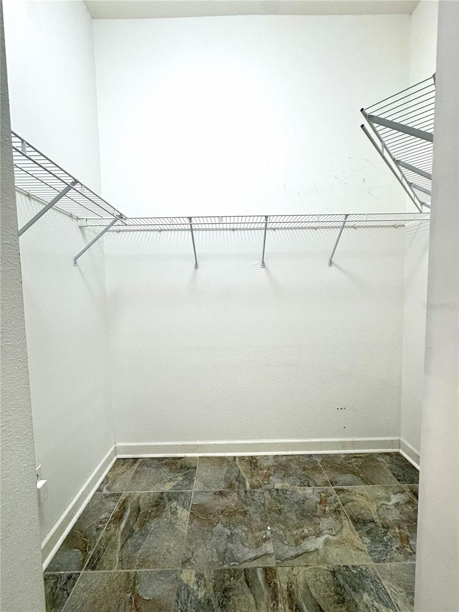 MEADOW POINTE PRCL 17 - Residential Lease