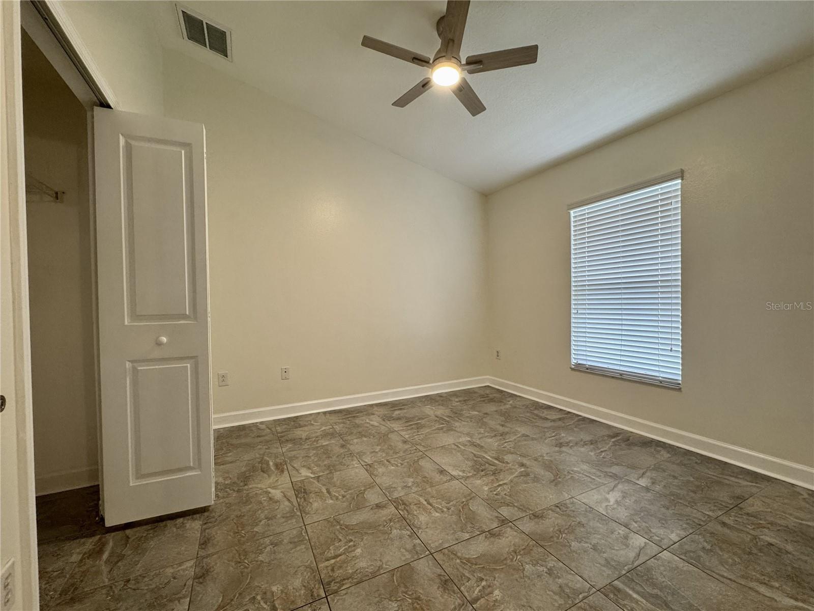 MEADOW POINTE PRCL 17 - Residential Lease