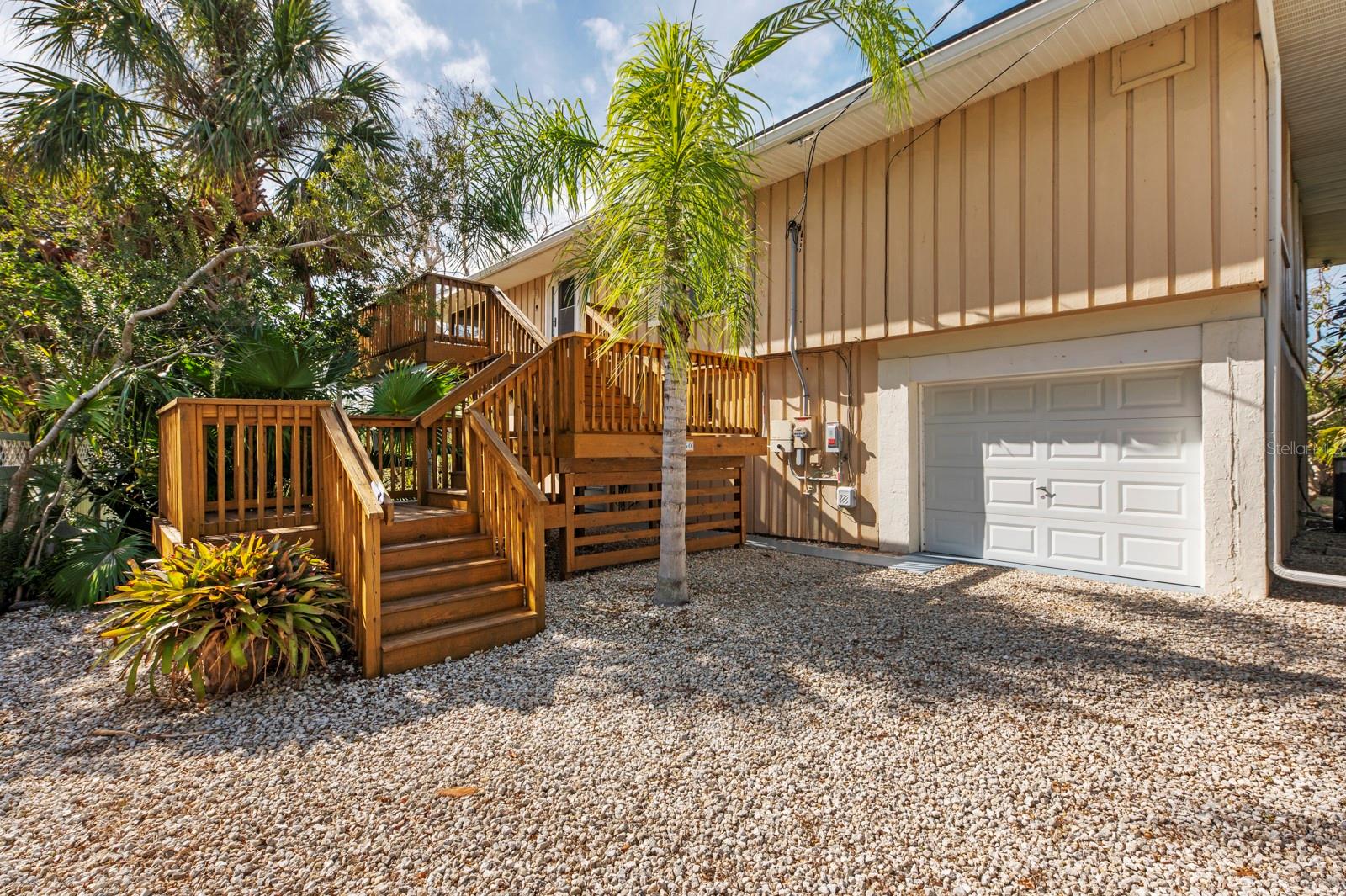 SOUTH VENICE SHORES - Residential