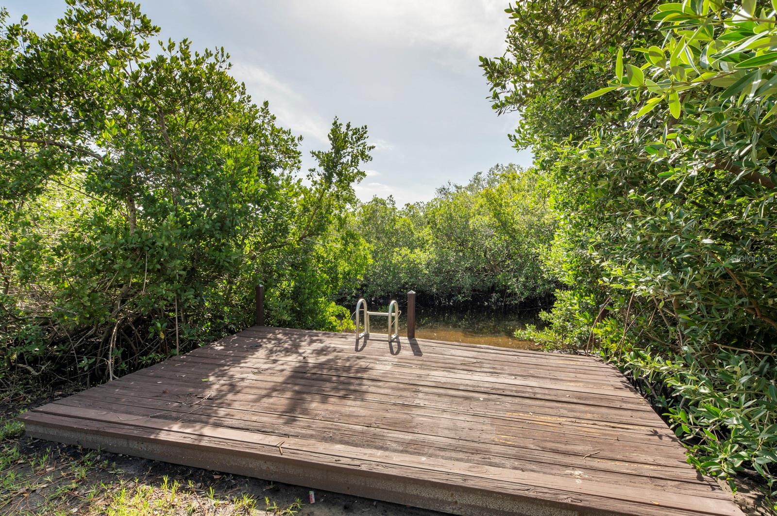 SOUTH VENICE SHORES - Residential