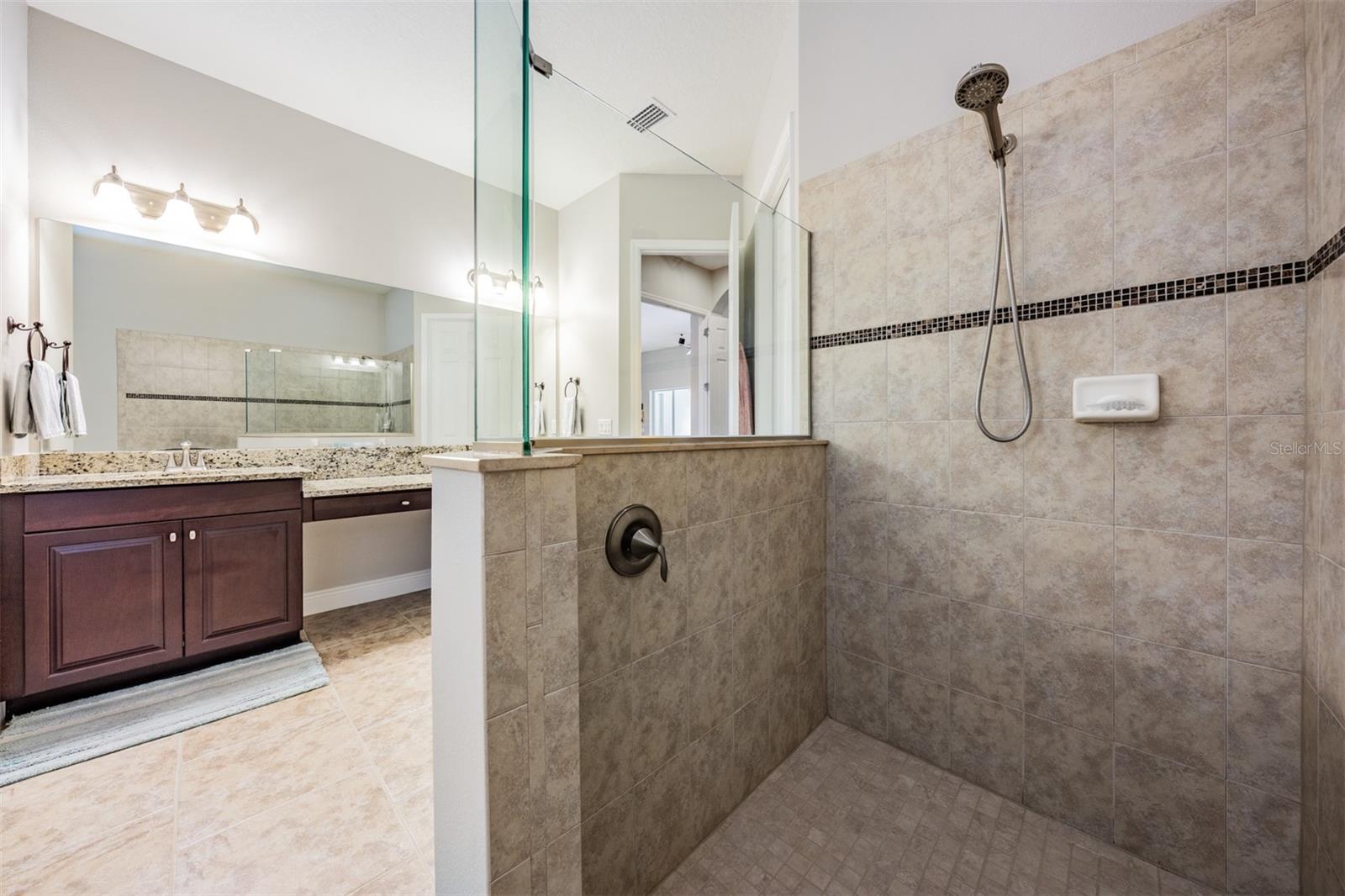 LAKESHORE RANCH PH 2 & 3 - Residential