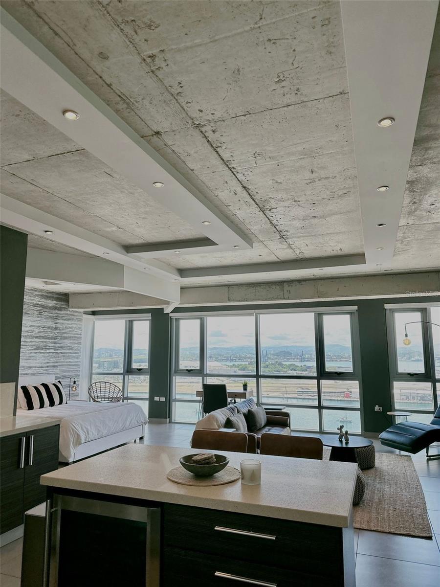 404 CONSTITUCION AVE AVENUE 1706