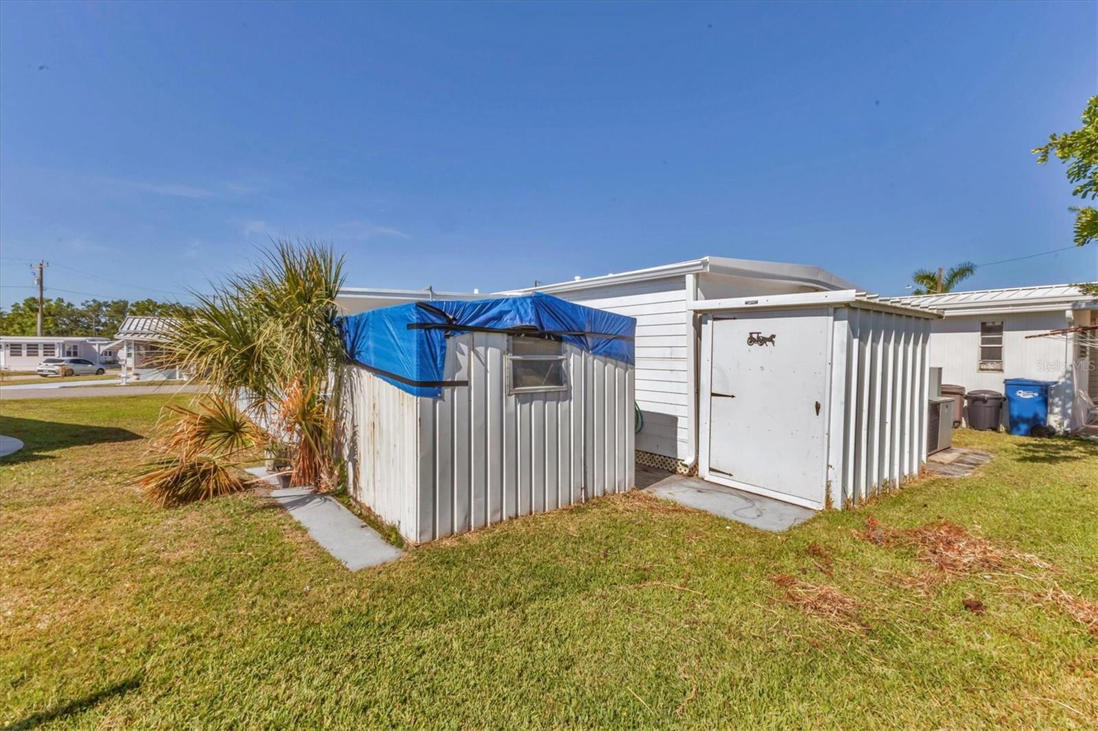 DE SOTO COMMUNITY UNIT ONE - Residential