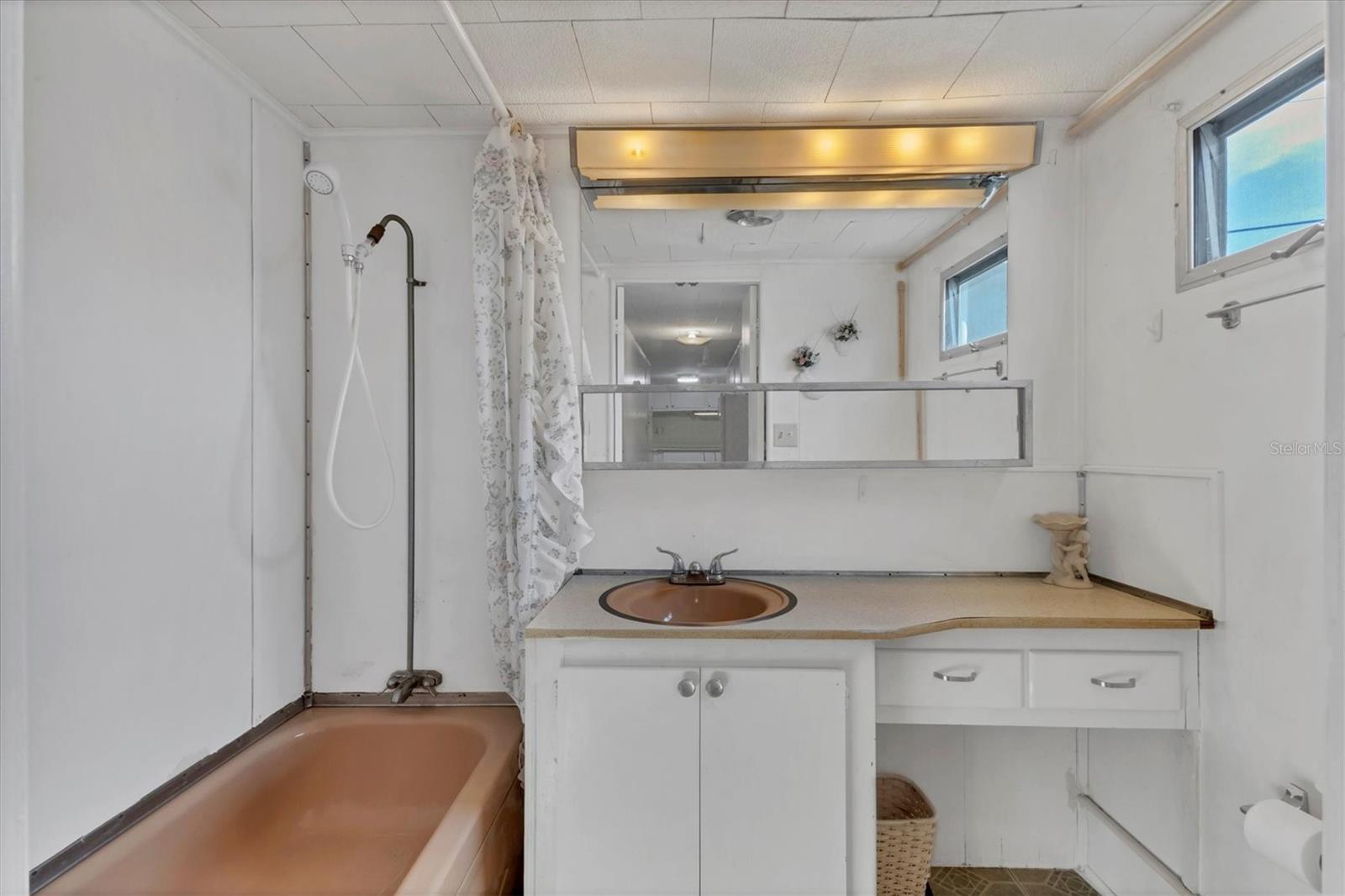 DE SOTO COMMUNITY UNIT ONE - Residential