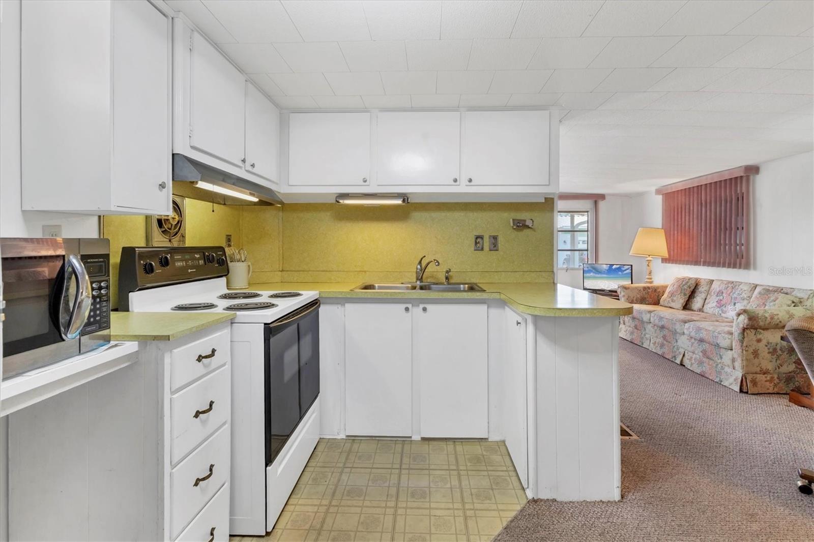 DE SOTO COMMUNITY UNIT ONE - Residential