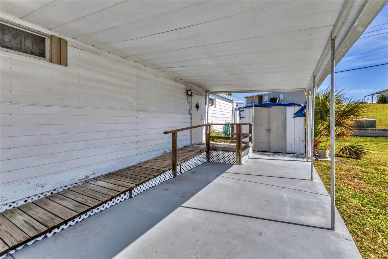 DE SOTO COMMUNITY UNIT ONE - Residential