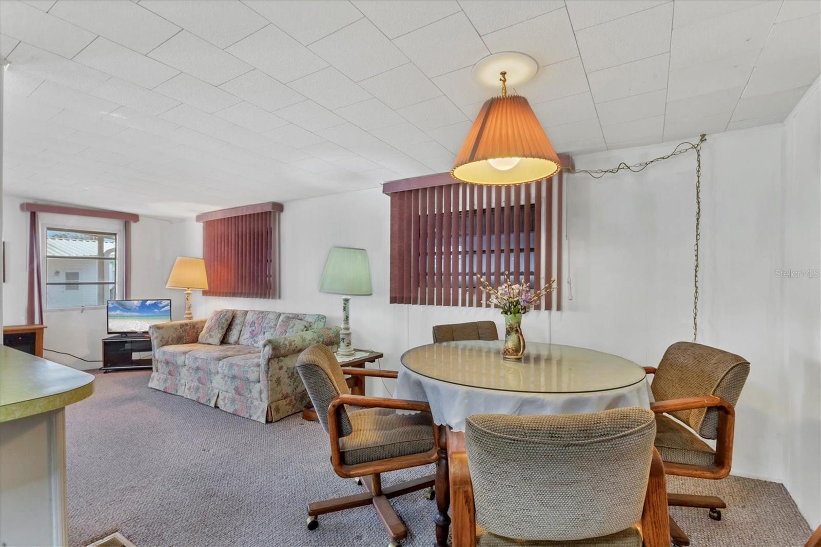 DE SOTO COMMUNITY UNIT ONE - Residential