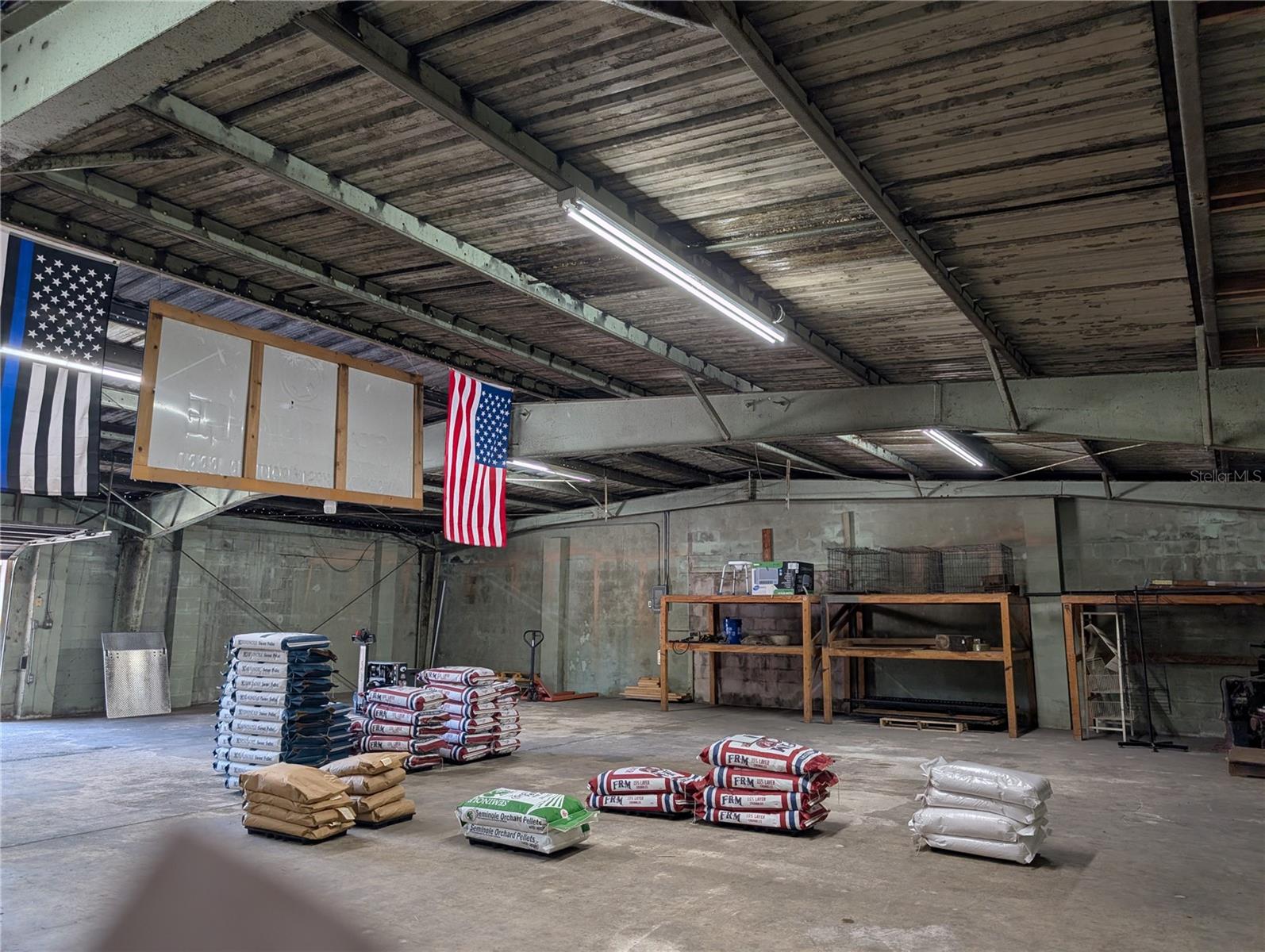 ASSESSORS DELAND - Commercial Sale