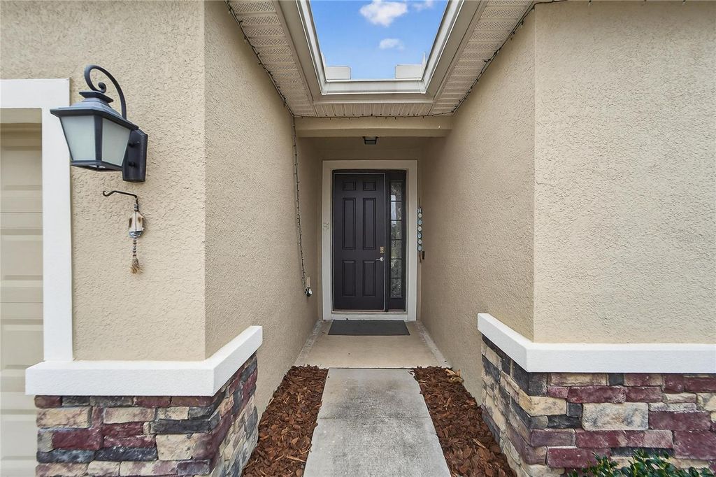 Photo of 12507 Candleberry Circle, Tampa, FL 33635 (MLS # TB8472448)