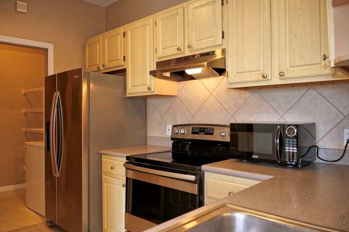 VISCONTI WEST - Residential Lease