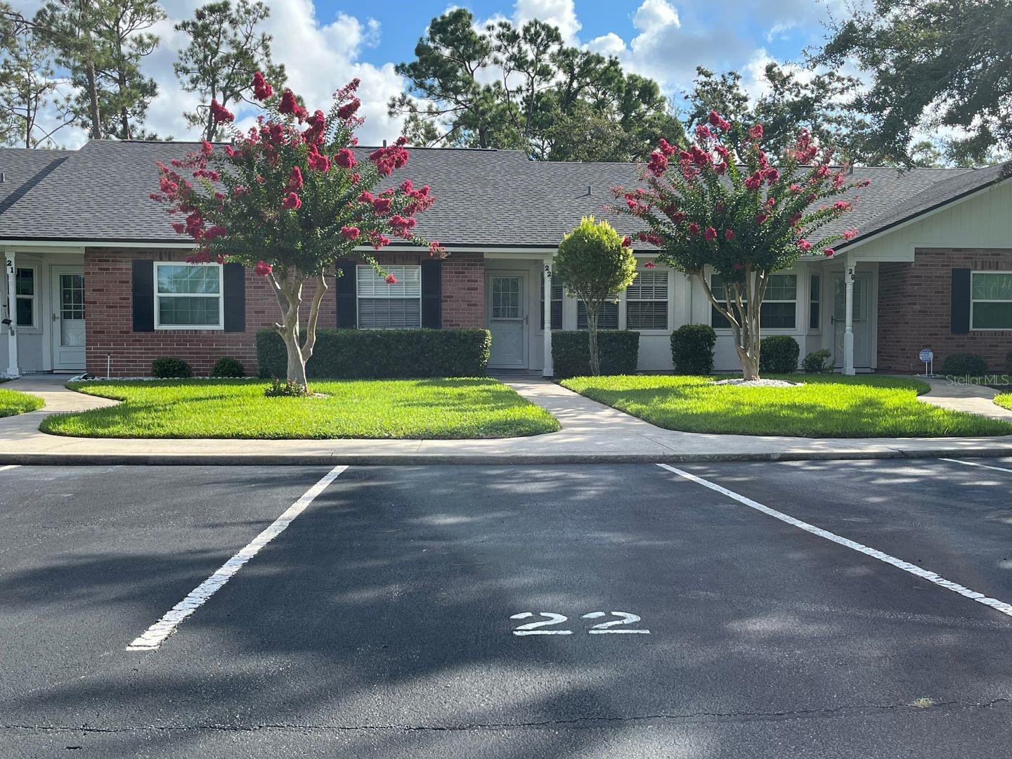 Kings Colony 2 / 2 bath with Florida room!
Welcome to this charming 2-bedroom, 2-bathroom home located in the beautiful Palm Coast, FL. This home boasts an updated kitchen with extra storage. This unit is very handicap accessible with extra a ramp and several handrails in the restrooms. The primary bathroom has also been recently updated, offering a fresh and contemporary space to start and end your day. One of the standout features of this home is the Florida Room, a bright and airy space perfect for enjoying the Florida sunshine from the comfort of your home. This house is not just a place to live, it's a place to love. Come and experience the perfect blend of comfort and style in this Palm Coast gem. This community is close to Island Walk shopping center. HOA will also need to approve application!