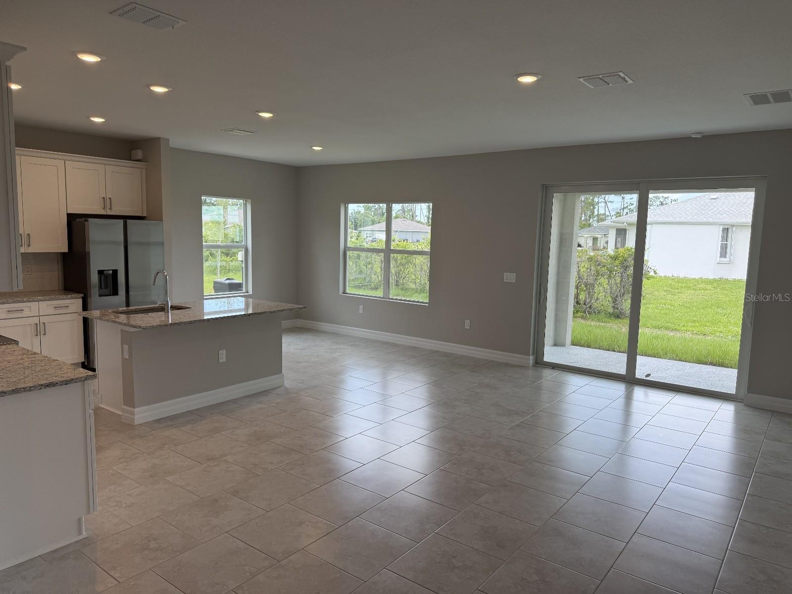 PORT CHARLOTTE SUB 08 - Residential Lease